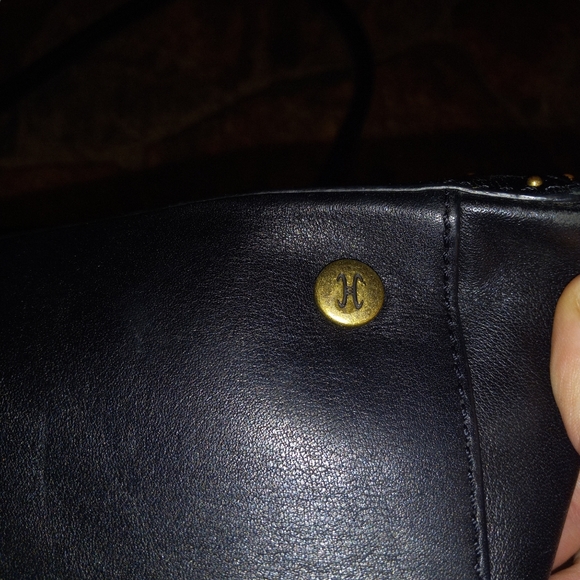 Cole hann vintage black and gold leather purse - Picture 9 of 10